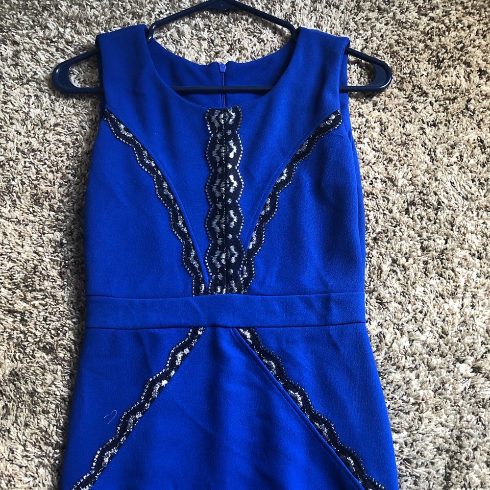 Dark blue, tight, party dress vibe